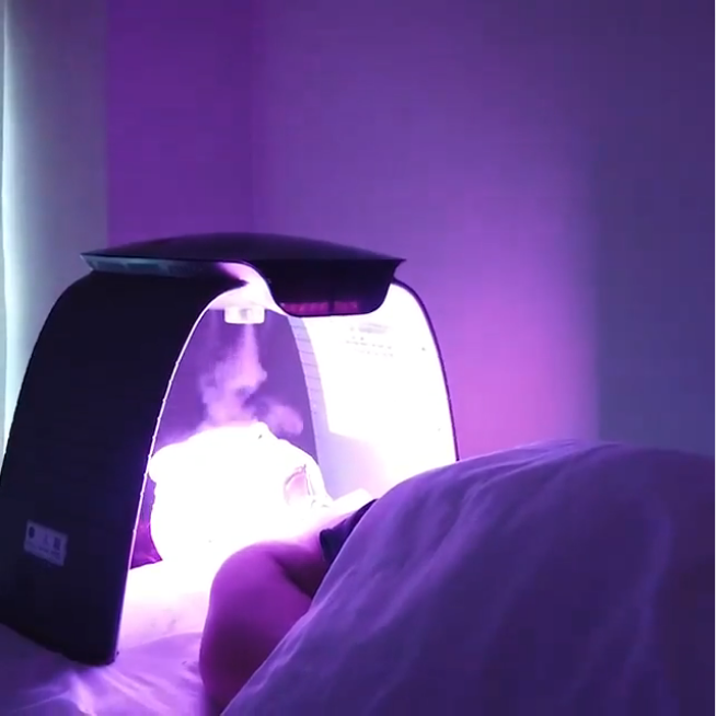 Pulizia Viso Hydra Gold tecnologia Led